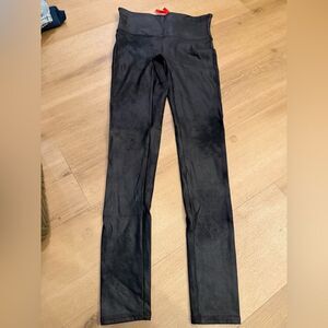 Spanx Faux Leather Leggings Size M